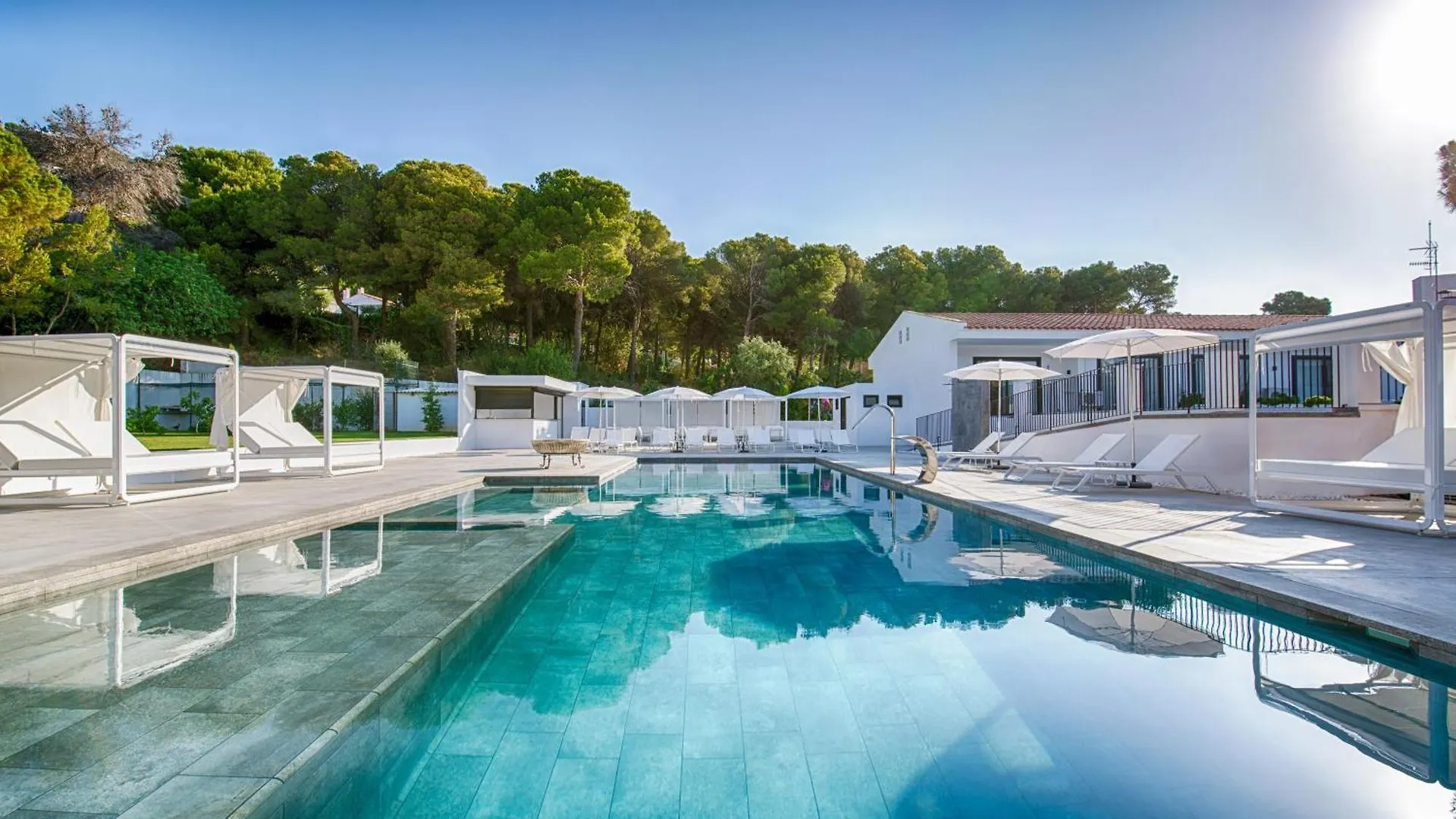 Hotel Eetu Begur Affiliated By Melia (Adults Only) 4*,