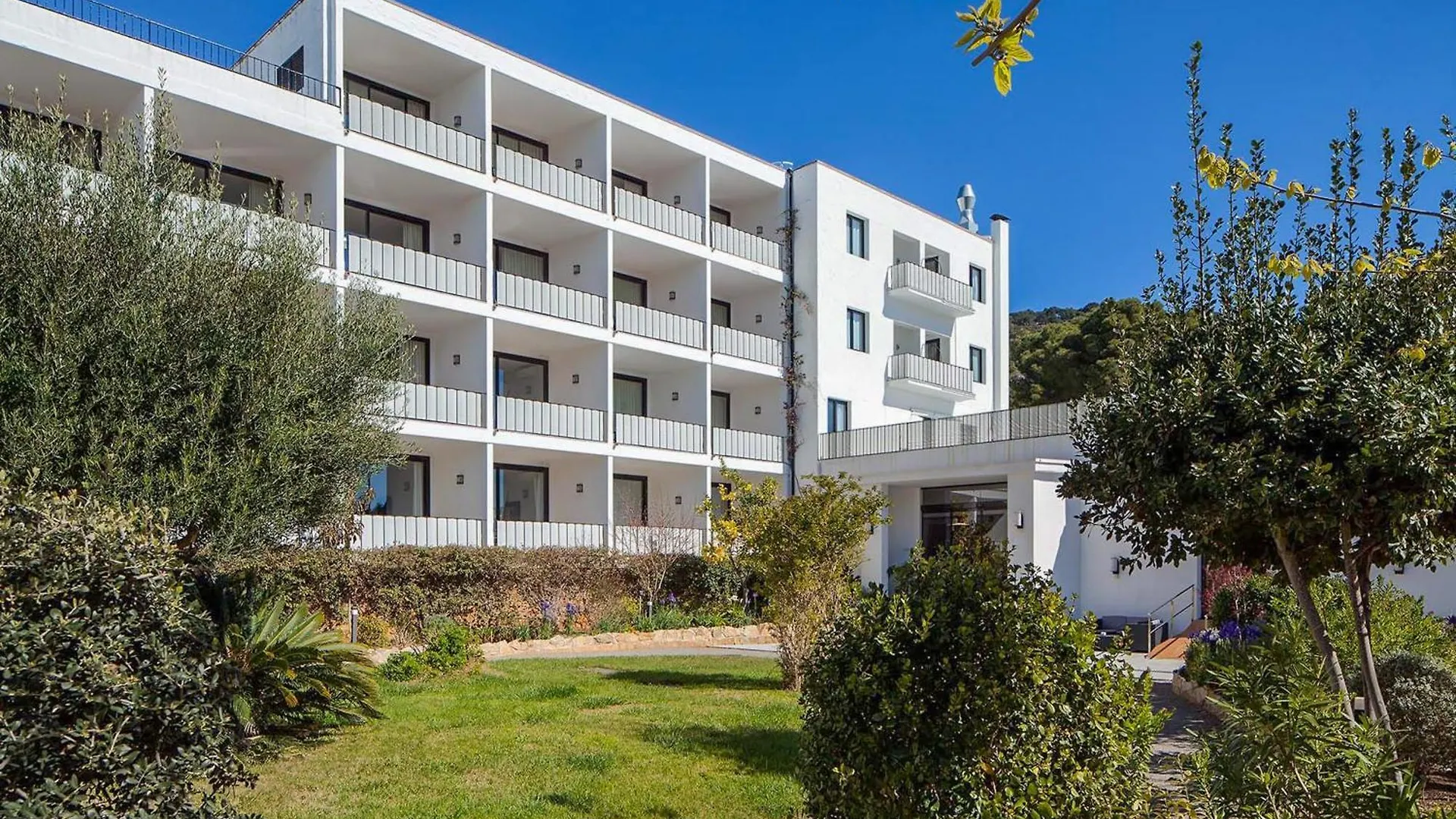 Hotel Eetu Begur Affiliated By Melia (Adults Only) 4*,